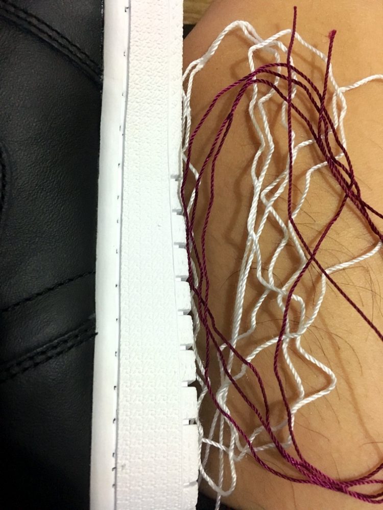 aj1禁穿黑红樱木,aj1倒钩藤原浩低帮真假