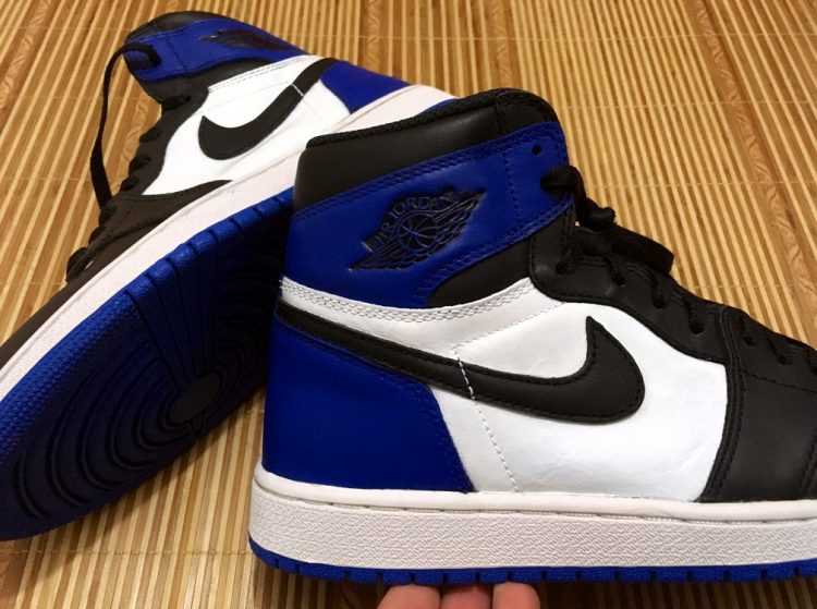 aj1禁穿黑红樱木,aj1倒钩藤原浩低帮真假