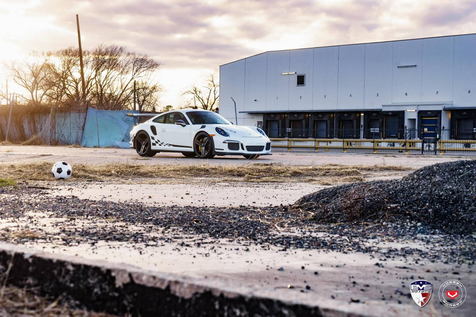 保时捷911gt3rs的轮毂,保时捷911改gt3轮毂