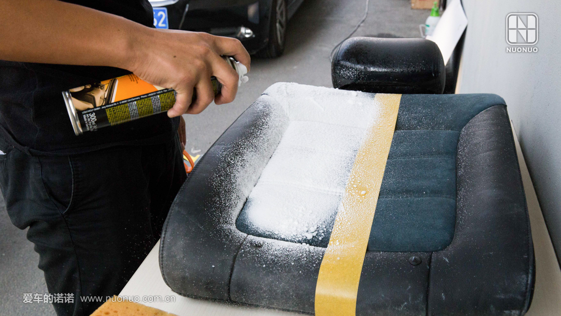 汽车长期停放在室外脏了怎么办,汽车座椅发臭自己可以洗吗