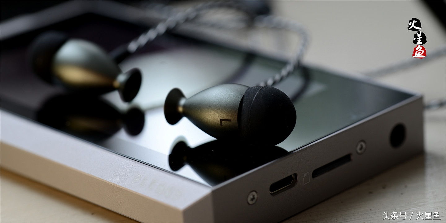 BKYTMRY6——试听一条名为“美人鱼”的耳机