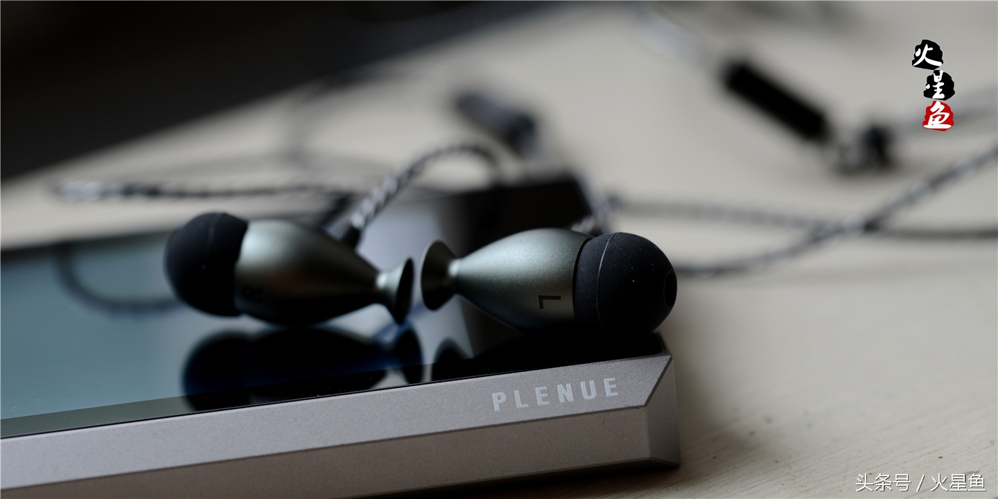 BKYTMRY6——试听一条名为“美人鱼”的耳机