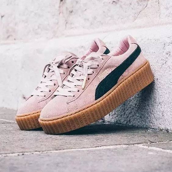 今年很火的小粉鞋,最近很火的小粉鞋