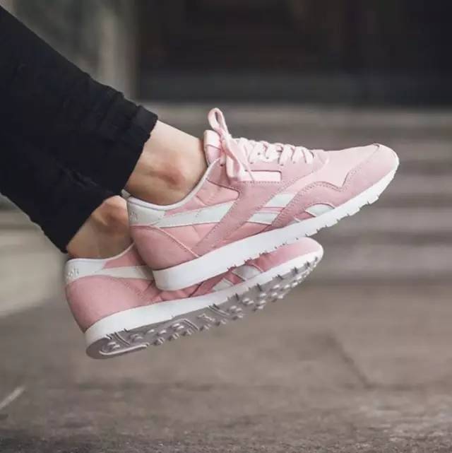 今年很火的小粉鞋,最近很火的小粉鞋