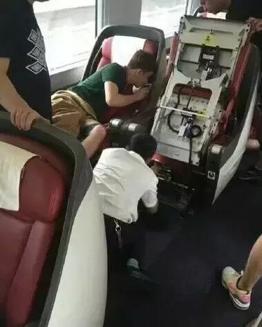 张一山辣眼睛的视频,张一山吻戏辣眼