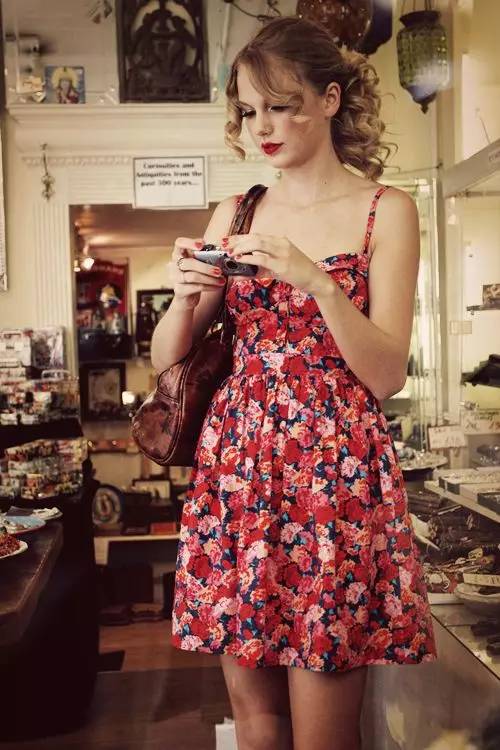 想和霉霉一样斩获男神,你需要的是一个复古style