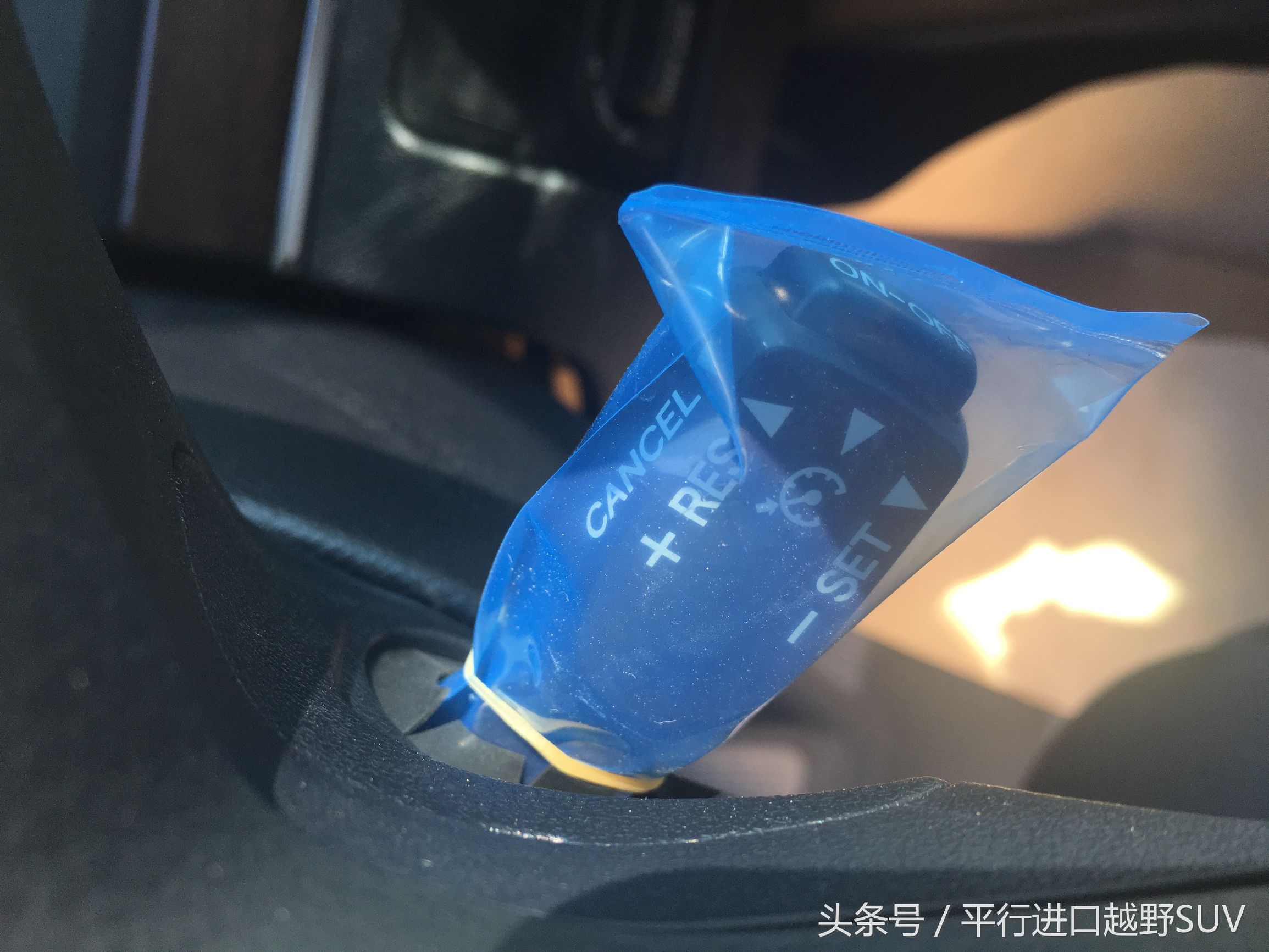 兰德酷路泽和路虎卫士110哪个好,兰德酷路泽2024款越野测试