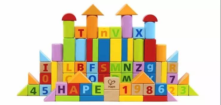 宝宝成长中必备玩具有哪些 (宝宝成长必买玩具)