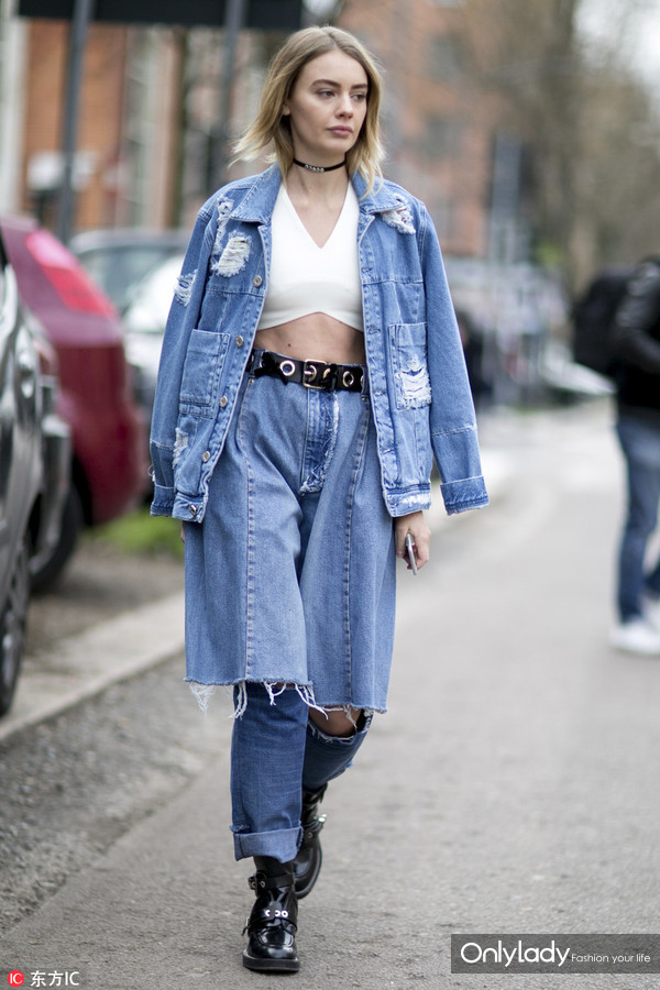 最时尚的卷边牛仔裤,最流行的卷边牛仔裤