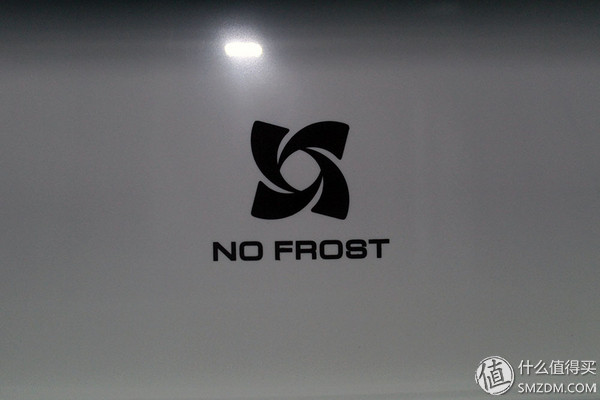 哈,你家的冰箱能安装QQ斗地主吗?