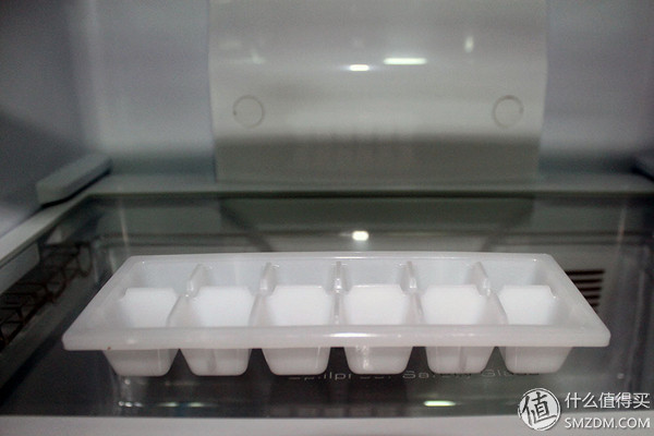 哈,你家的冰箱能安装QQ斗地主吗?