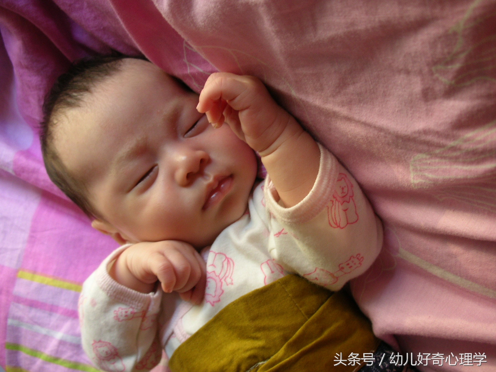 为什么有些婴儿会有胎记,为什么有的婴儿会有胎记