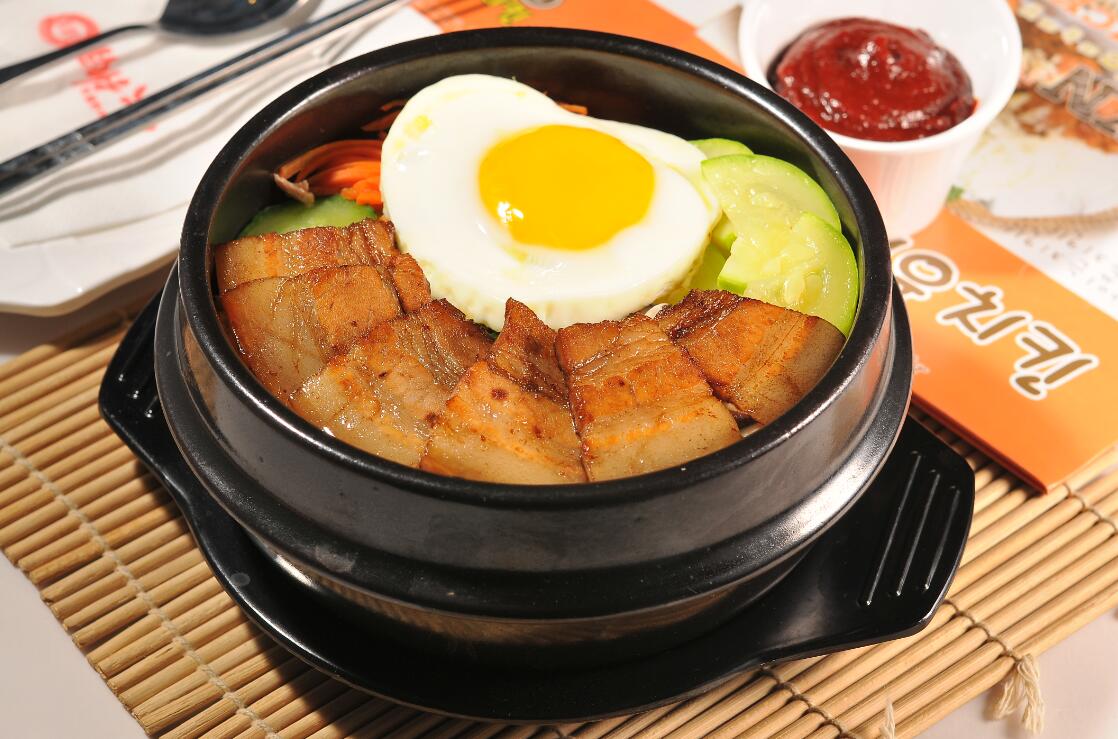 涨姿势视频,布莱恩炸鸡芝士薯条