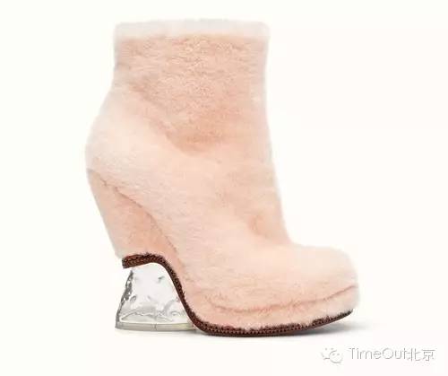 鏆栧啲鎴橀澊,鏄ュ鎴橀澊