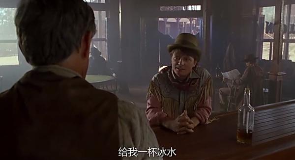 第一次去酒吧怎么穿搭女生,去酒吧怎么装老手