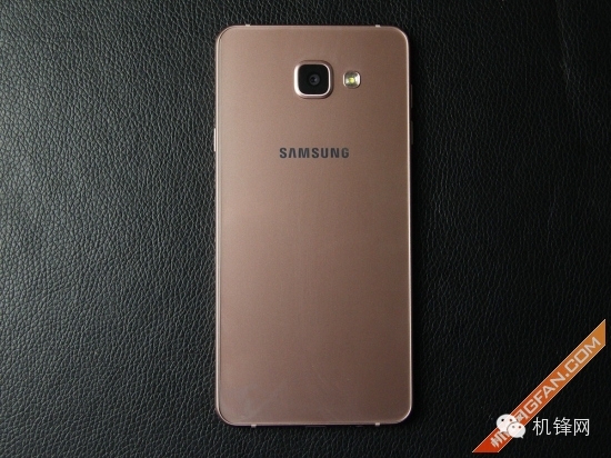 三星a72016款,三星a72016版测评