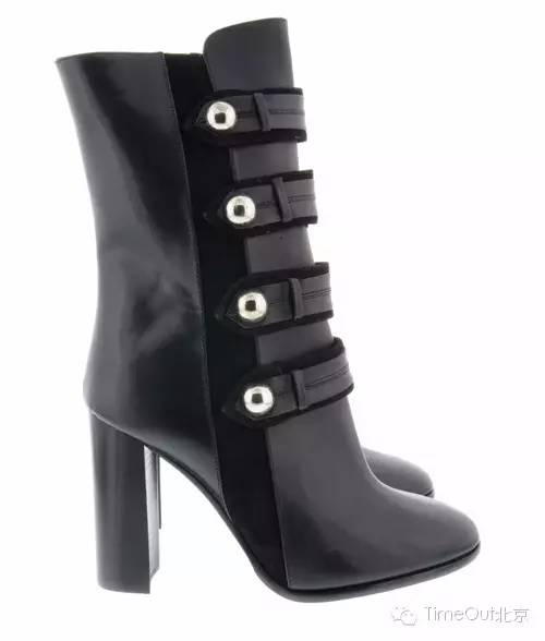 鏆栧啲鎴橀澊,鏄ュ鎴橀澊