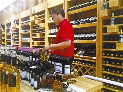 82年拉菲现价,82年拉菲现在炒到多少钱