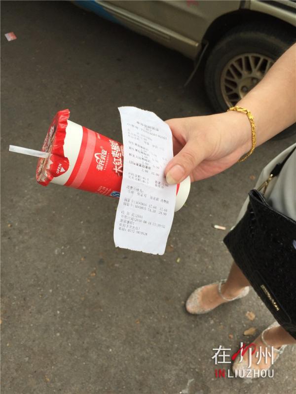 喝了过期的酸奶后头晕咋办,吃了过期的酸奶腹痛怎么办