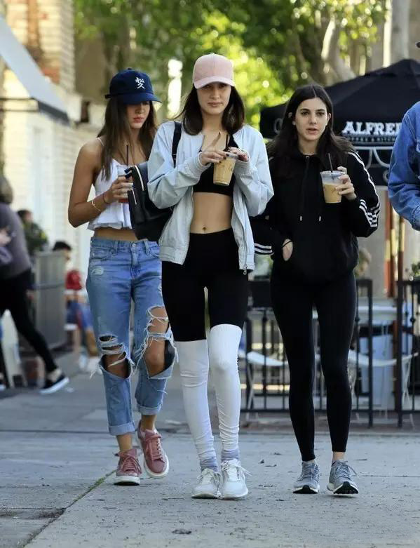 不穿高跟鞋走路有气质,不穿高跟鞋有气质吗