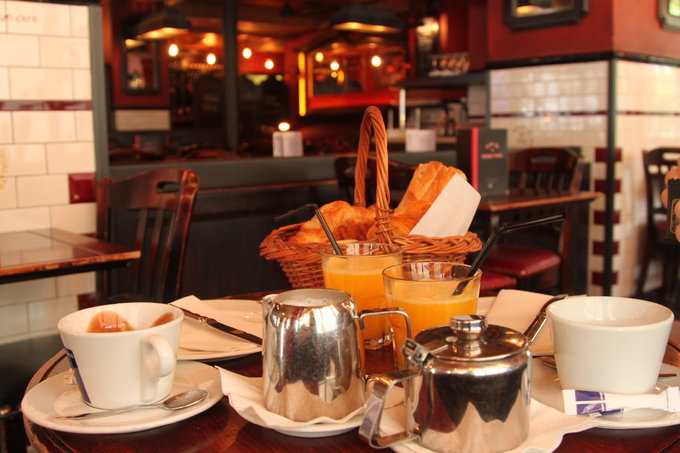 呐喊欧洲杯追寻印象派（10日精华游巴黎里昂阿维尼翁巴塞罗那）