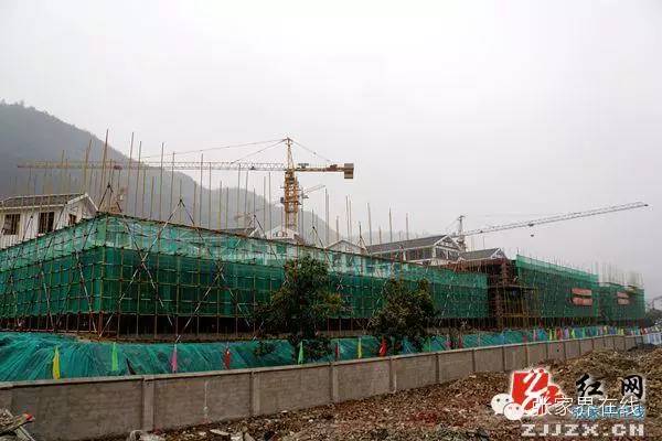 看区县尚生龙开展春节前走访慰问/武陵源区推进“舌尖上”的诚信建设/邱初开点赞慈利县青创会/赵云海调研重点工程项目建设