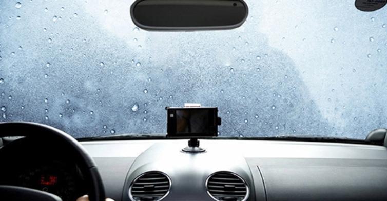 朗逸下雨天车内玻璃起雾怎么处理,冬天车内玻璃起雾是什么物理现象