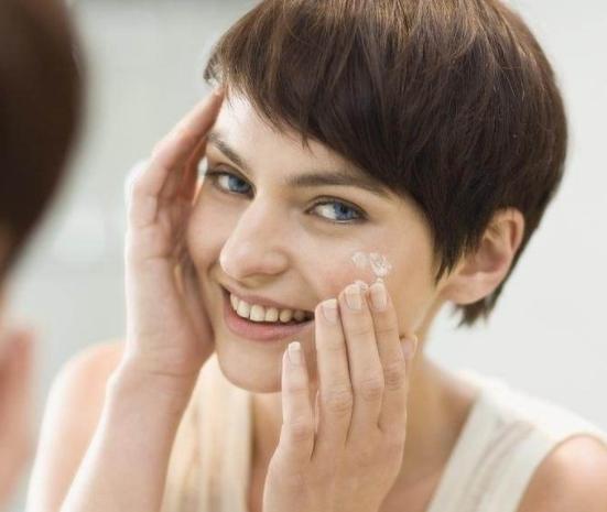 法令纹太深怎样消除,法令纹这么显老得如何搞定