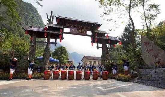 河池往返桂林机场,广西河池机场直达航班