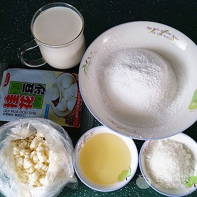 冰皮手工月饼,水晶月饼冰皮月饼