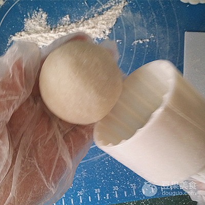 冰皮手工月饼,水晶月饼冰皮月饼