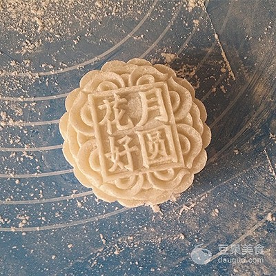 冰皮手工月饼,水晶月饼冰皮月饼