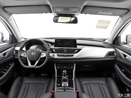 长安cs75新能源内饰,长安新cs75精致款有eco吗