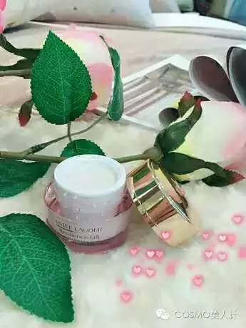 看起来比美容编辑还懂眼部护理的小伙伴这么多