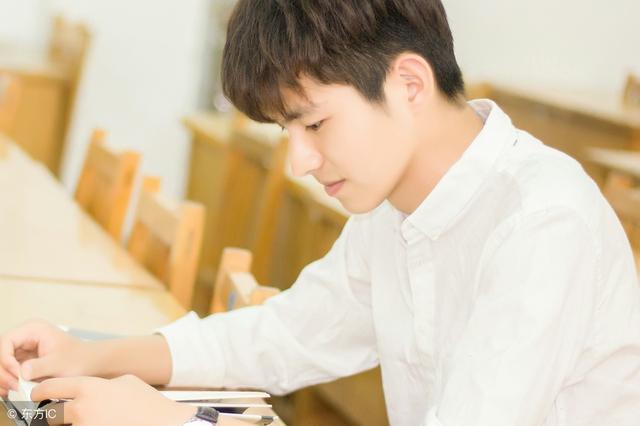 小说：纯一的奶奶到底是什么人？为什么大家都害怕她？