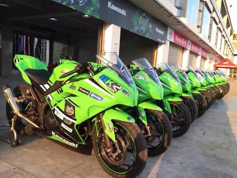 川崎250ninja测评,14年川崎ninja250值得购买吗