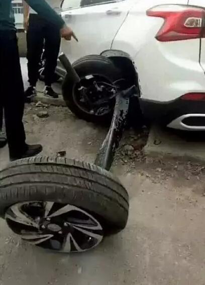 宝骏510和560哪个值得购买,宝骏510与560哪个更好