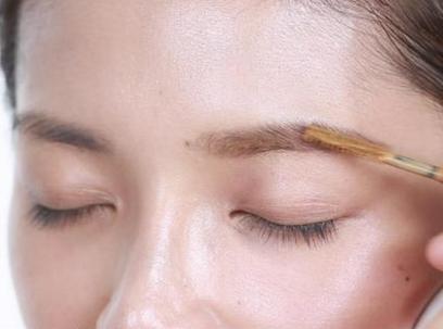 无眉星人新手教程,男人无眉画眉的正确方法