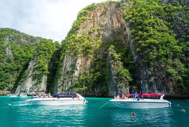 第一次去泰国带多少钱比较合适,一家人一起去泰国旅游注意什么