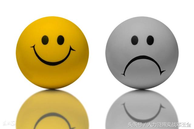 当你从事自己不喜欢的工作时，聪明人通常会这么选择