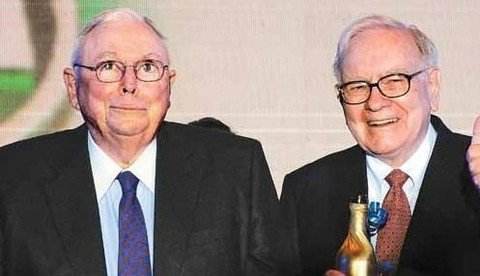 巴菲特24年投资的五大股,巴菲特在投资时怎么抄底