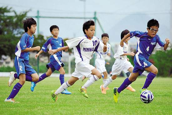 你是怎么爱上足球的,你是怎么喜欢上篮球的