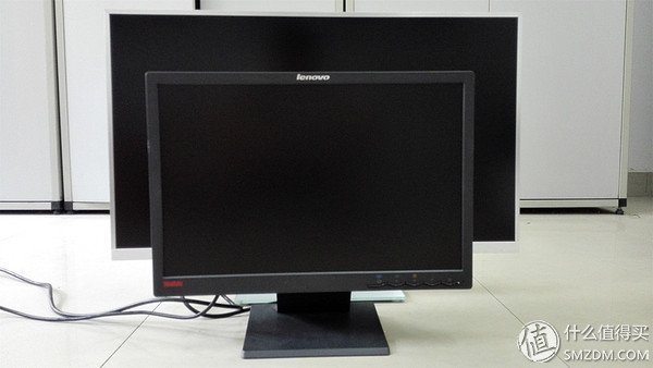大尺寸高分屏升级之旅HKC惠科Q320显示器折腾记录