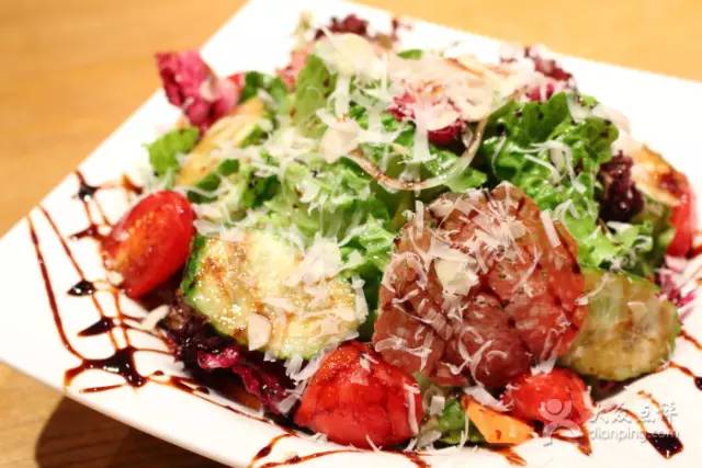 提醒！吃货千万慎坐西安3号线！一站一吃至少胖10斤！