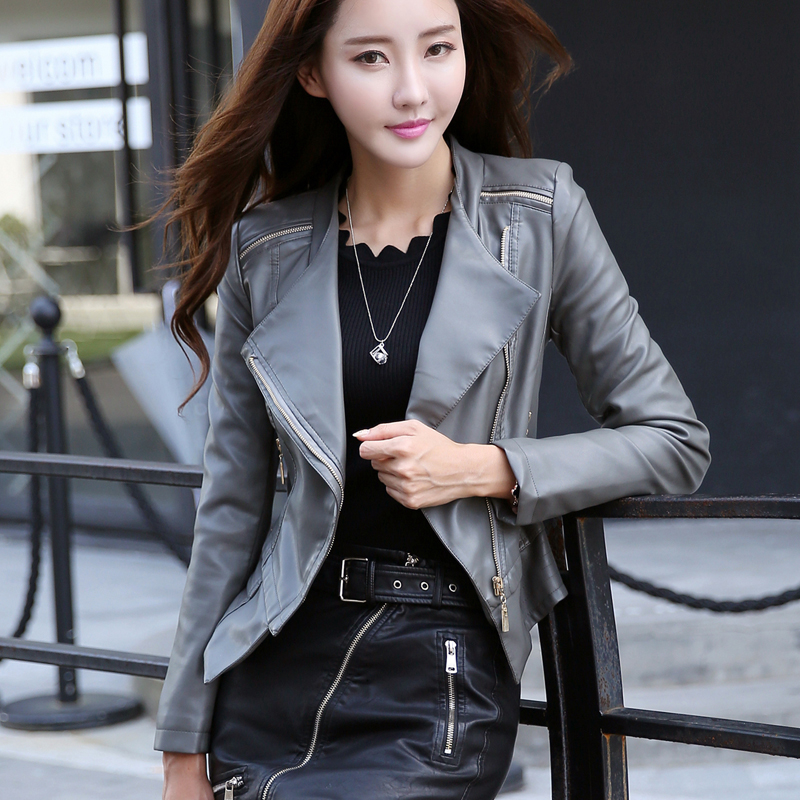 秋冬必备款皮衣的花式穿搭已上线,秋季穿搭女小个子皮衣酷酷的