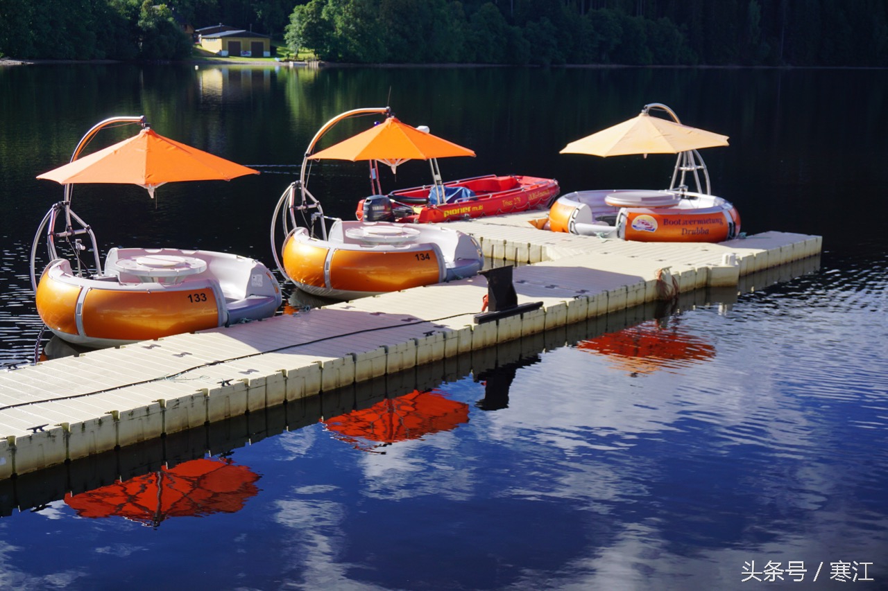 踩到黑森林的泉水，就能娶到弗莱堡的漂亮妞儿！