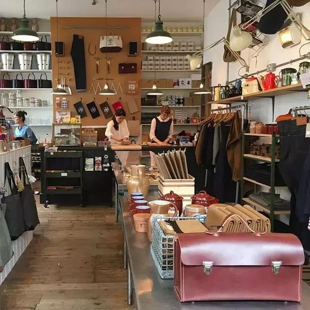 开店开成杂货店,把超市开成小卖部风格