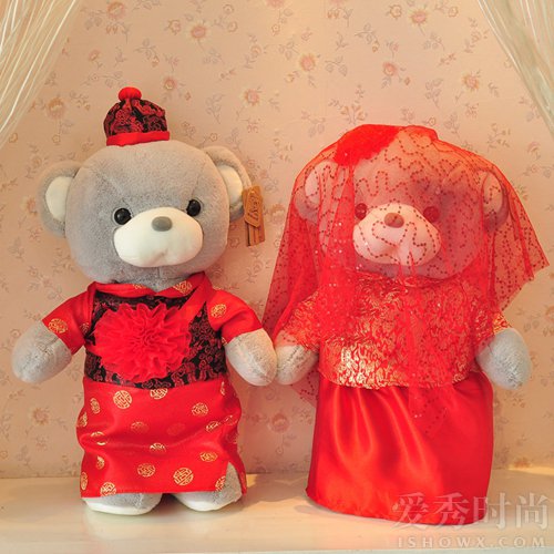 结婚17周年给老公送一个什么礼物,朋友结婚送什么礼物比较实用一点