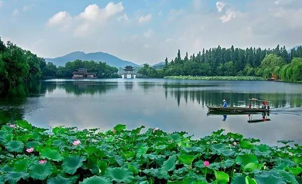 向外国人介绍杭州特产,向老外介绍中国