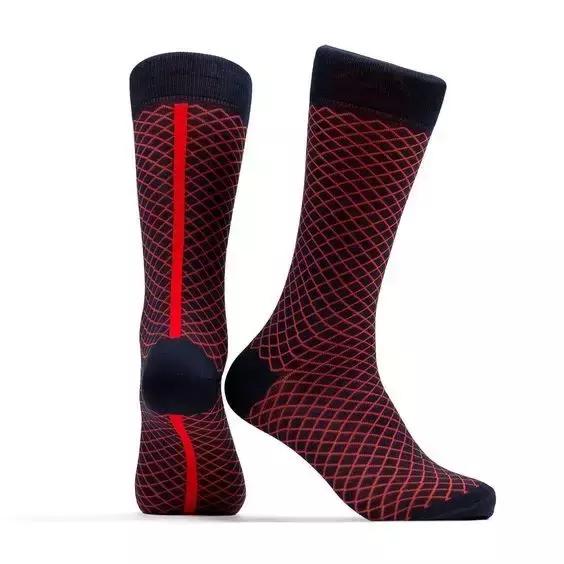 时日谈丨如果你这样做袜子,极有可能做出一番大事业。